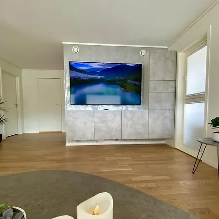 Apartman Experience A Cozy Getaway - Modern Apartment - Fast Wifi - Free Parking - 19 Km To Pulpit Rock Jørpeland